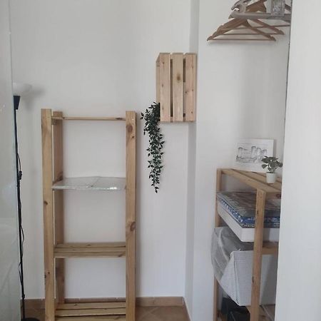 A Casa Justa Holiday House City Center Apartment Наполи Екстериор снимка