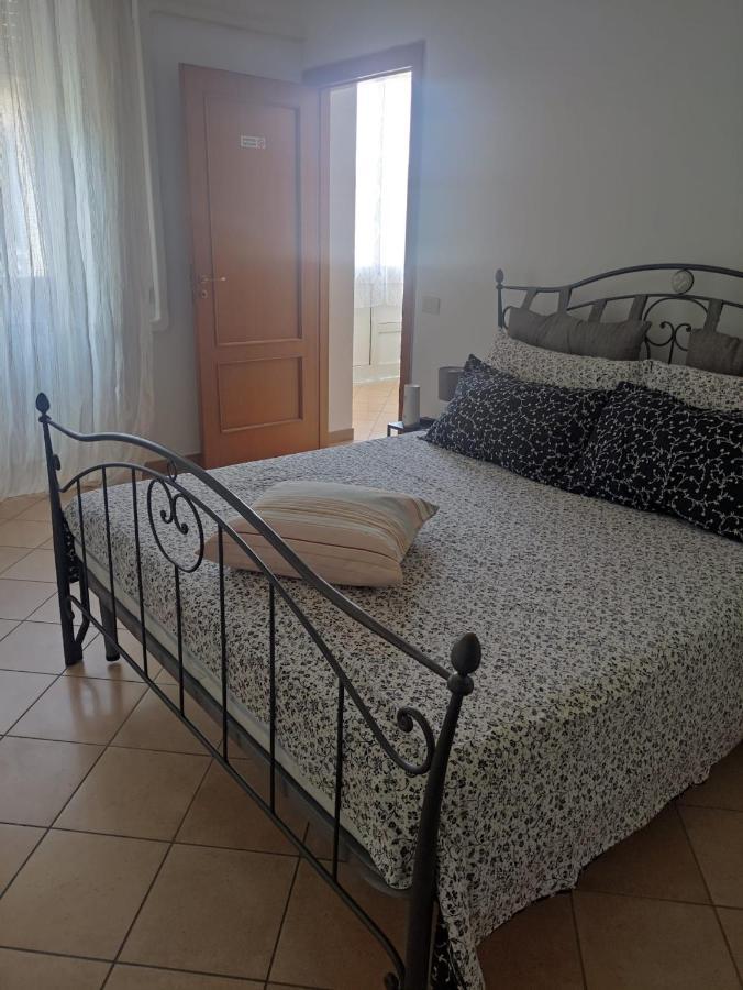 A Casa Justa Holiday House City Center Apartment Наполи Екстериор снимка