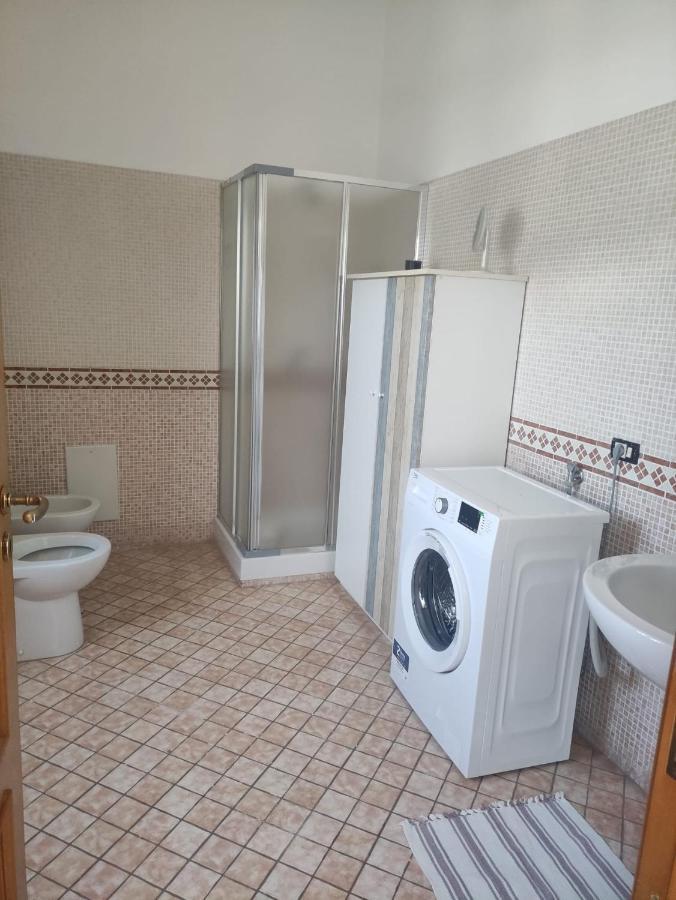 A Casa Justa Holiday House City Center Apartment Наполи Екстериор снимка