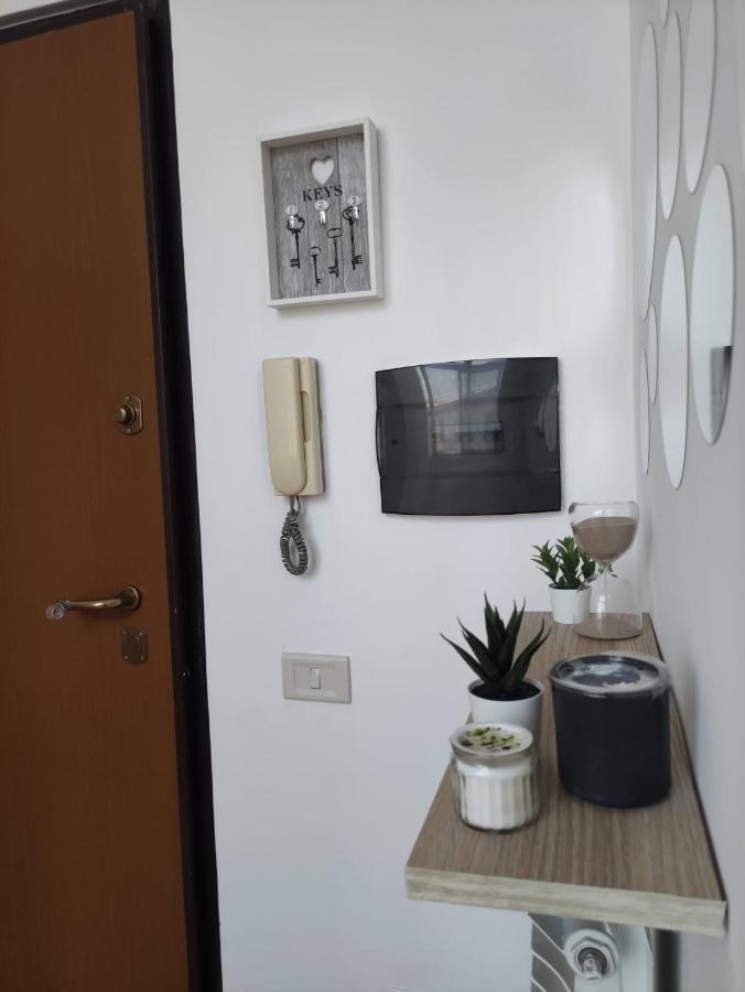 A Casa Justa Holiday House City Center Apartment Наполи Екстериор снимка